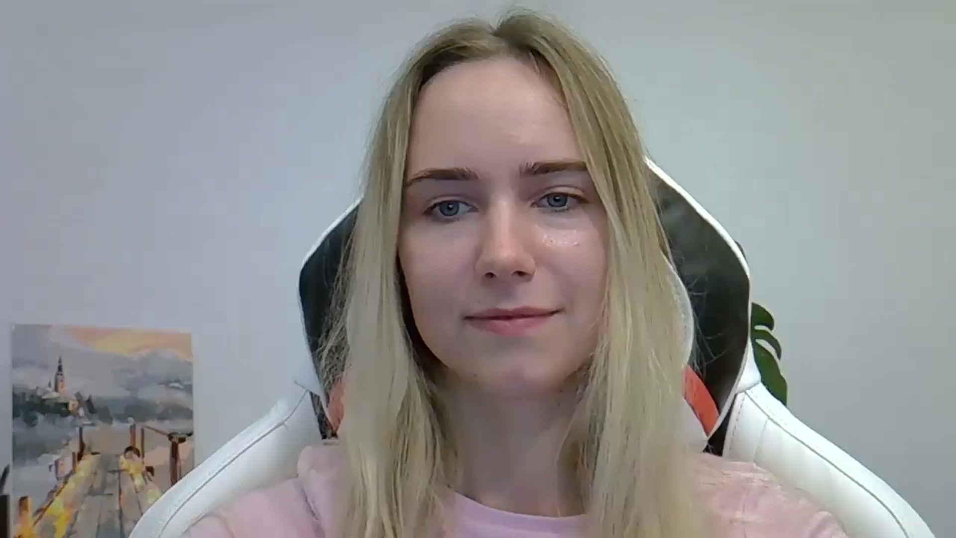 Gallery image thumbnail from OhAlisa's myfreecams stream on, 06/07/2025, 19:58 image 4 of 20