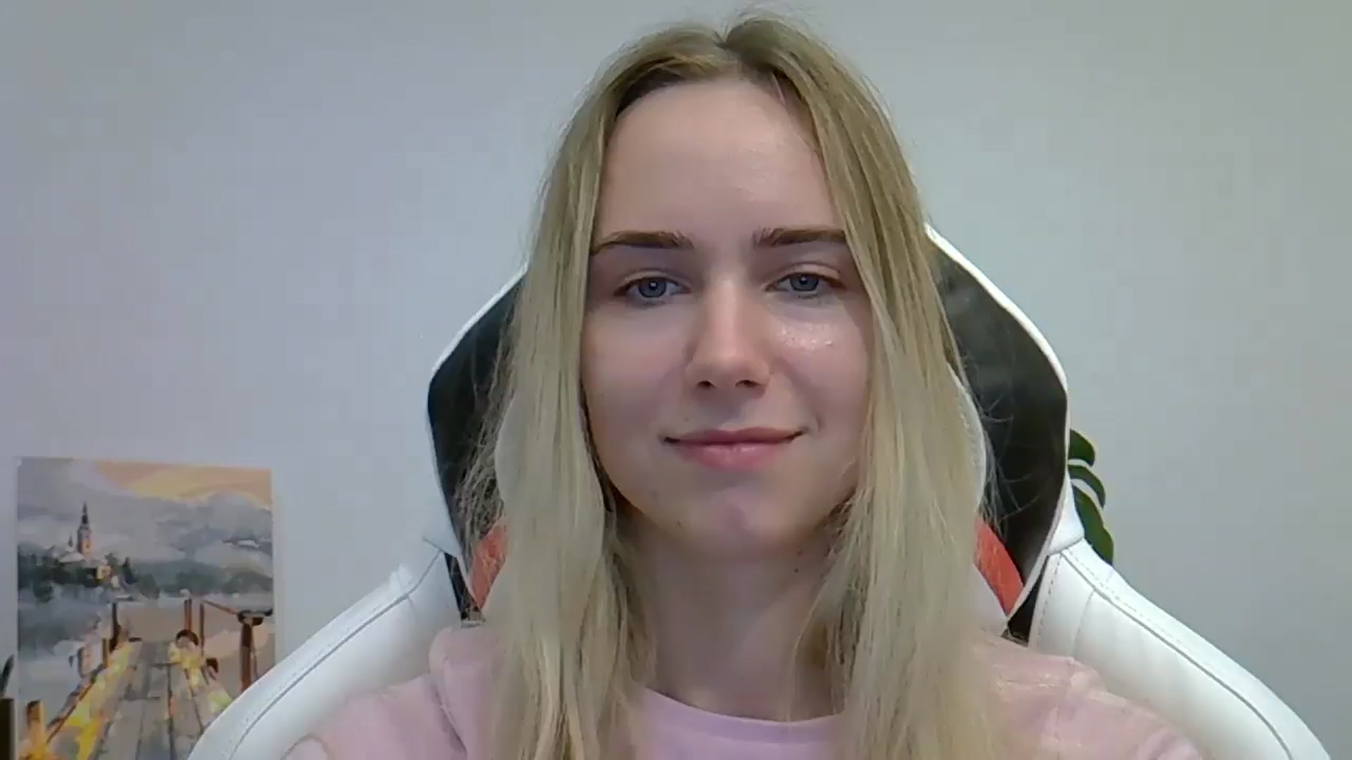 Gallery image thumbnail from OhAlisa's myfreecams stream on, 06/07/2025, 19:58 image 5 of 20