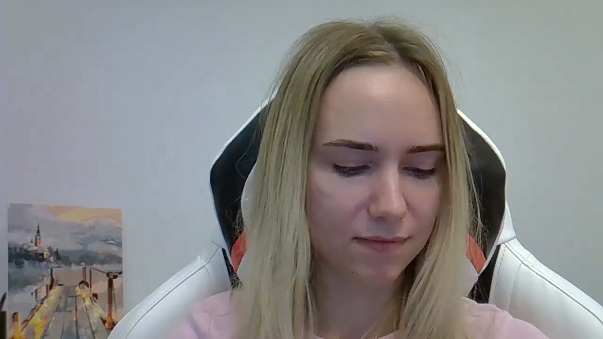 Gallery image thumbnail from OhAlisa's myfreecams stream on, 06/07/2025, 21:04 image 14 of 20