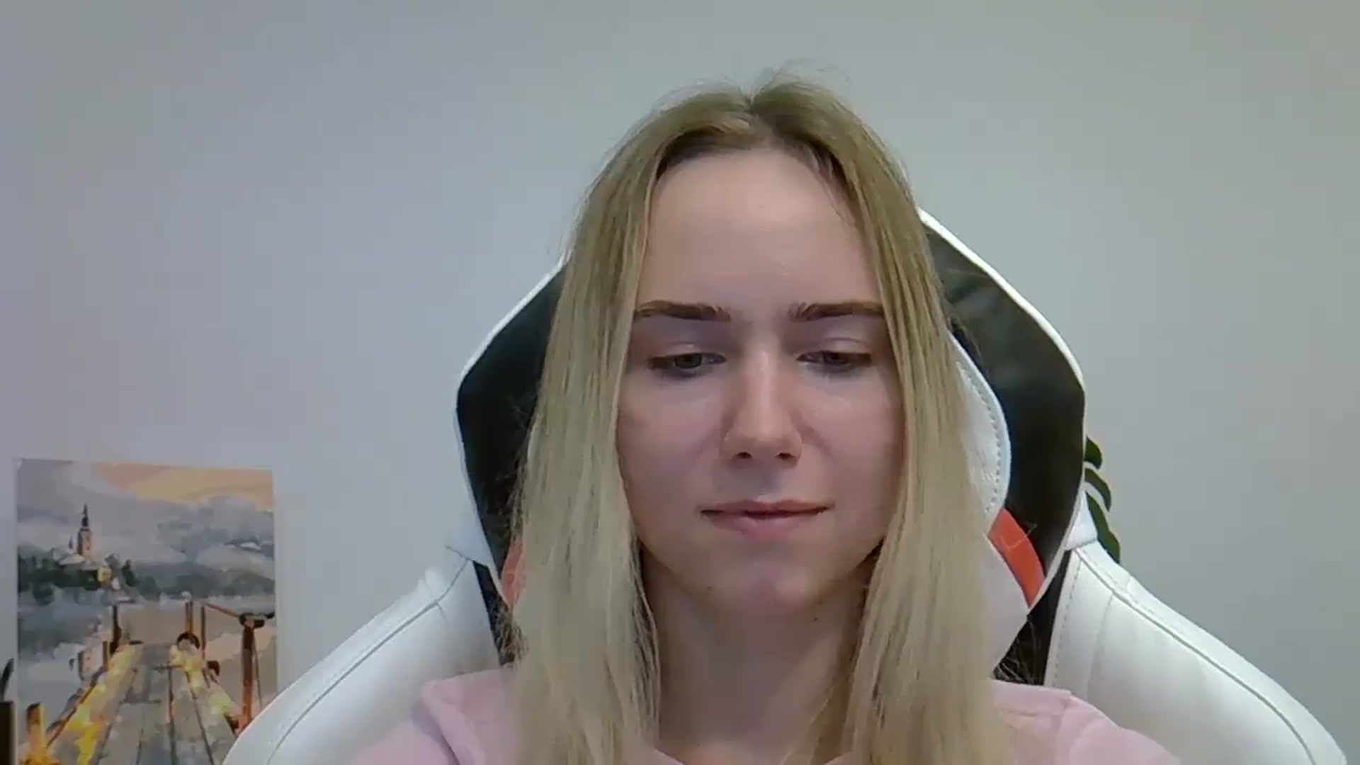 Gallery image thumbnail from OhAlisa's myfreecams stream on, 06/07/2025, 21:04 image 13 of 20