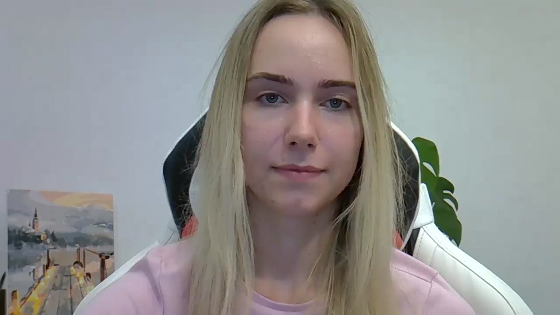 Gallery image thumbnail from OhAlisa's myfreecams stream on, 06/07/2025, 21:04 image 17 of 20