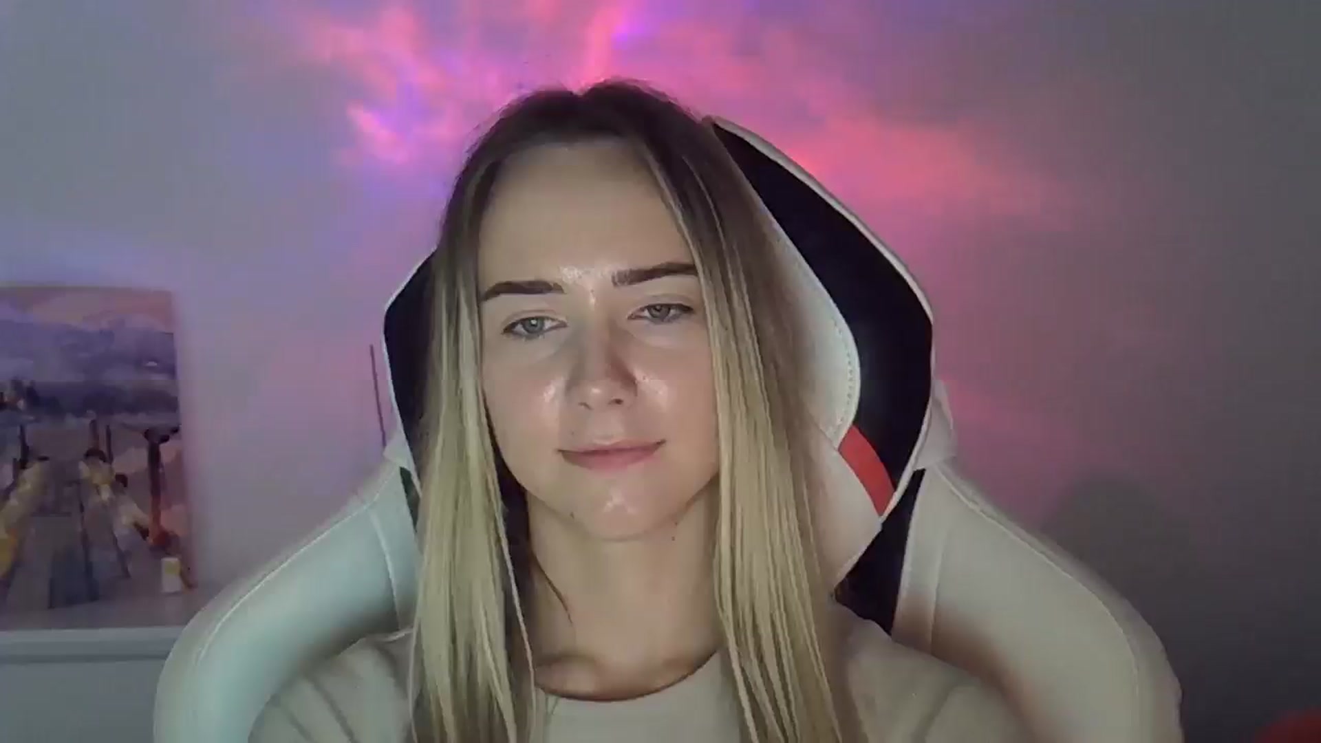 Gallery image thumbnail from OhAlisa's myfreecams stream on, 06/08/2025, 15:14 image 19 of 20