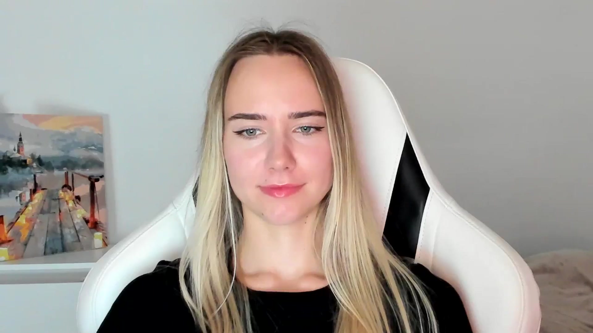 Gallery image thumbnail from OhAlisa's myfreecams stream on, 06/10/2025, 15:49 image 15 of 20