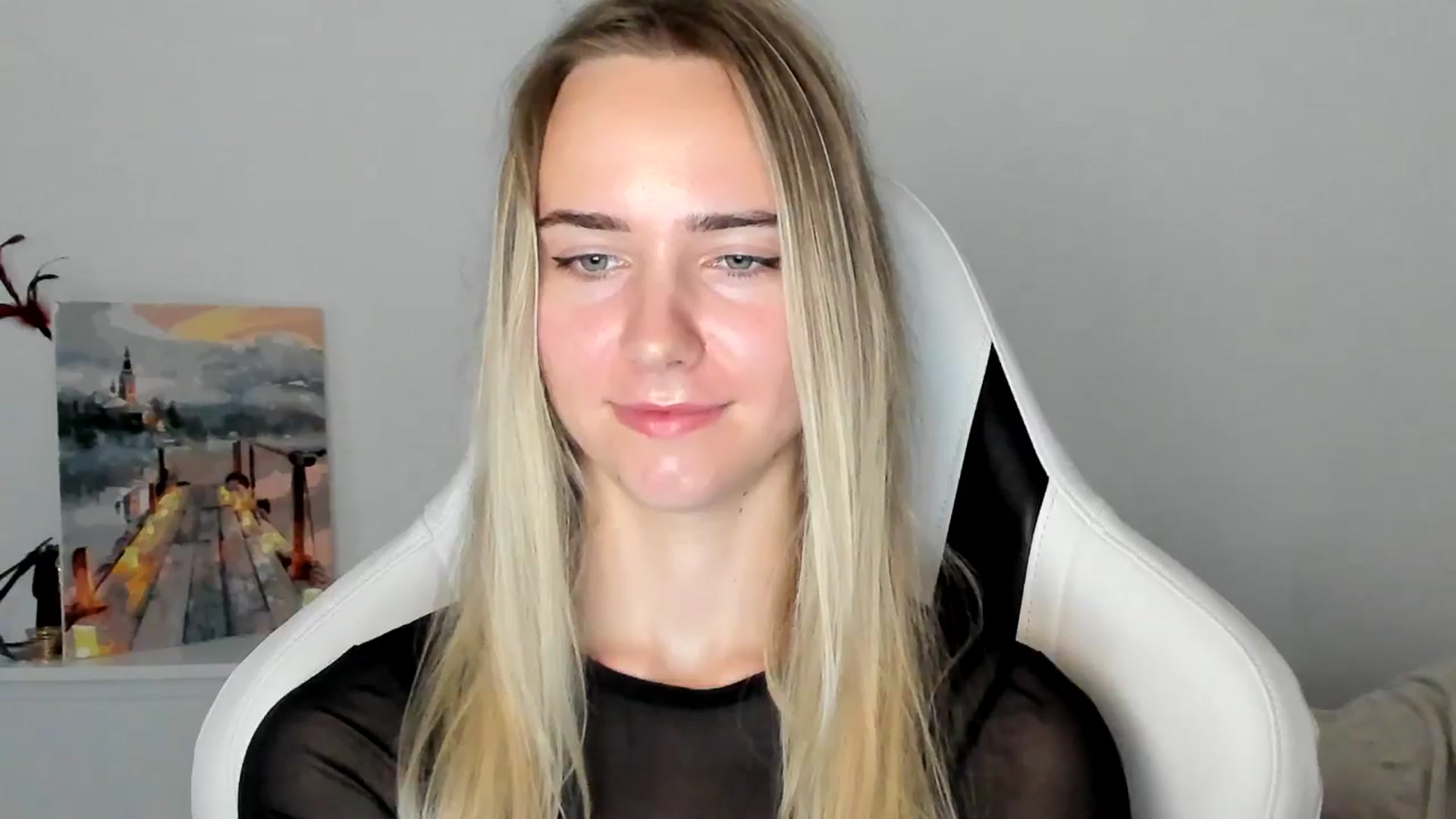 Gallery image thumbnail from OhAlisa's myfreecams stream on, 06/11/2025, 16:36 image 12 of 20