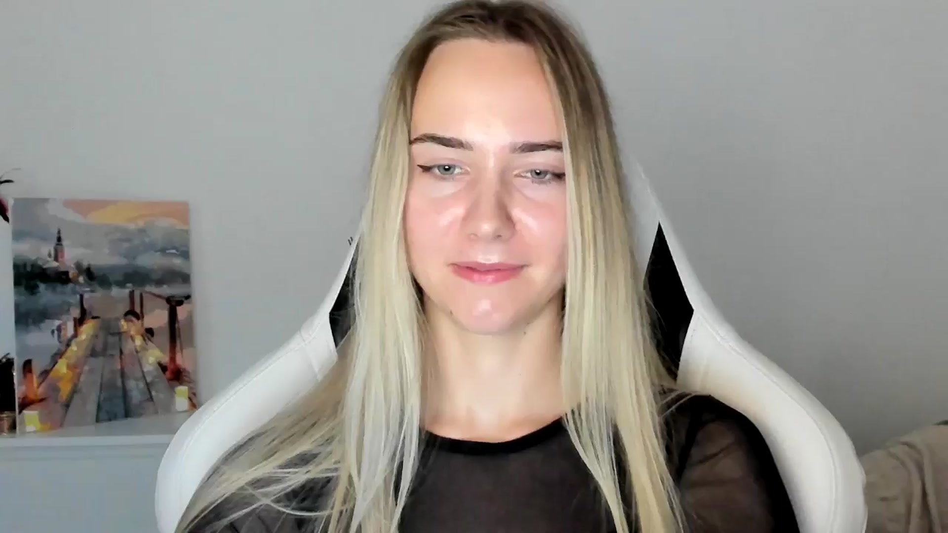 Gallery image thumbnail from OhAlisa's myfreecams stream on, 06/11/2025, 16:36 image 9 of 20