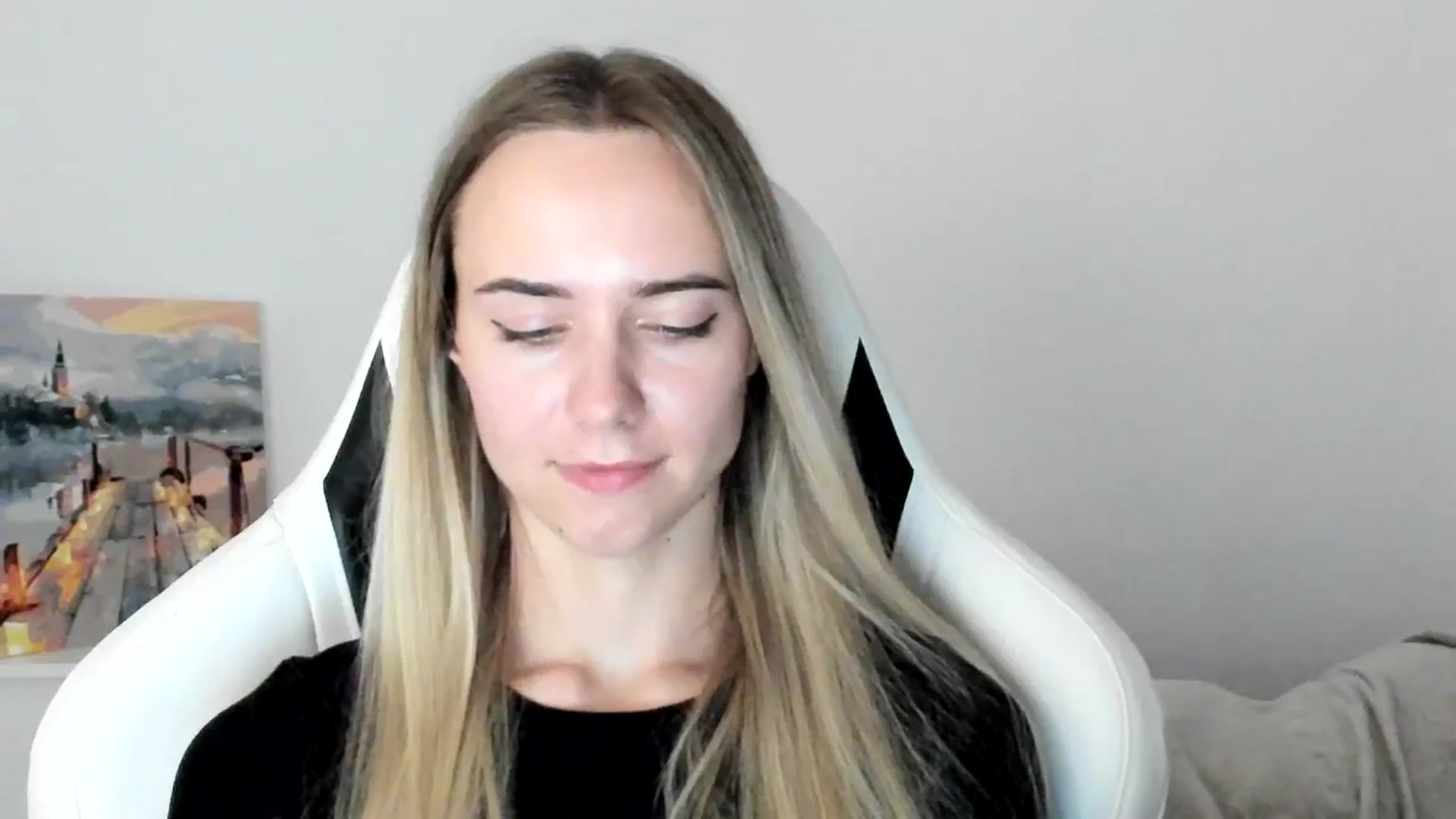 Gallery image thumbnail from OhAlisa's myfreecams stream on, 06/11/2025, 17:54 image 15 of 20