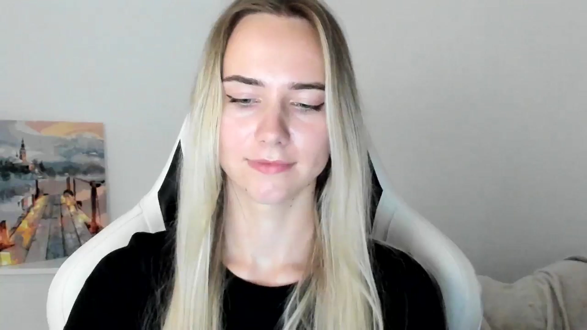Gallery image thumbnail from OhAlisa's myfreecams stream on, 06/11/2025, 17:54 image 6 of 20