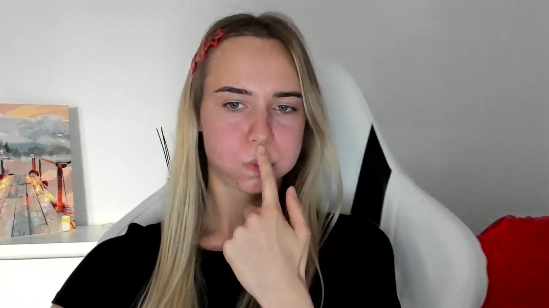Gallery image thumbnail from OhAlisa's myfreecams stream on, 06/12/2025, 17:16 image 14 of 20