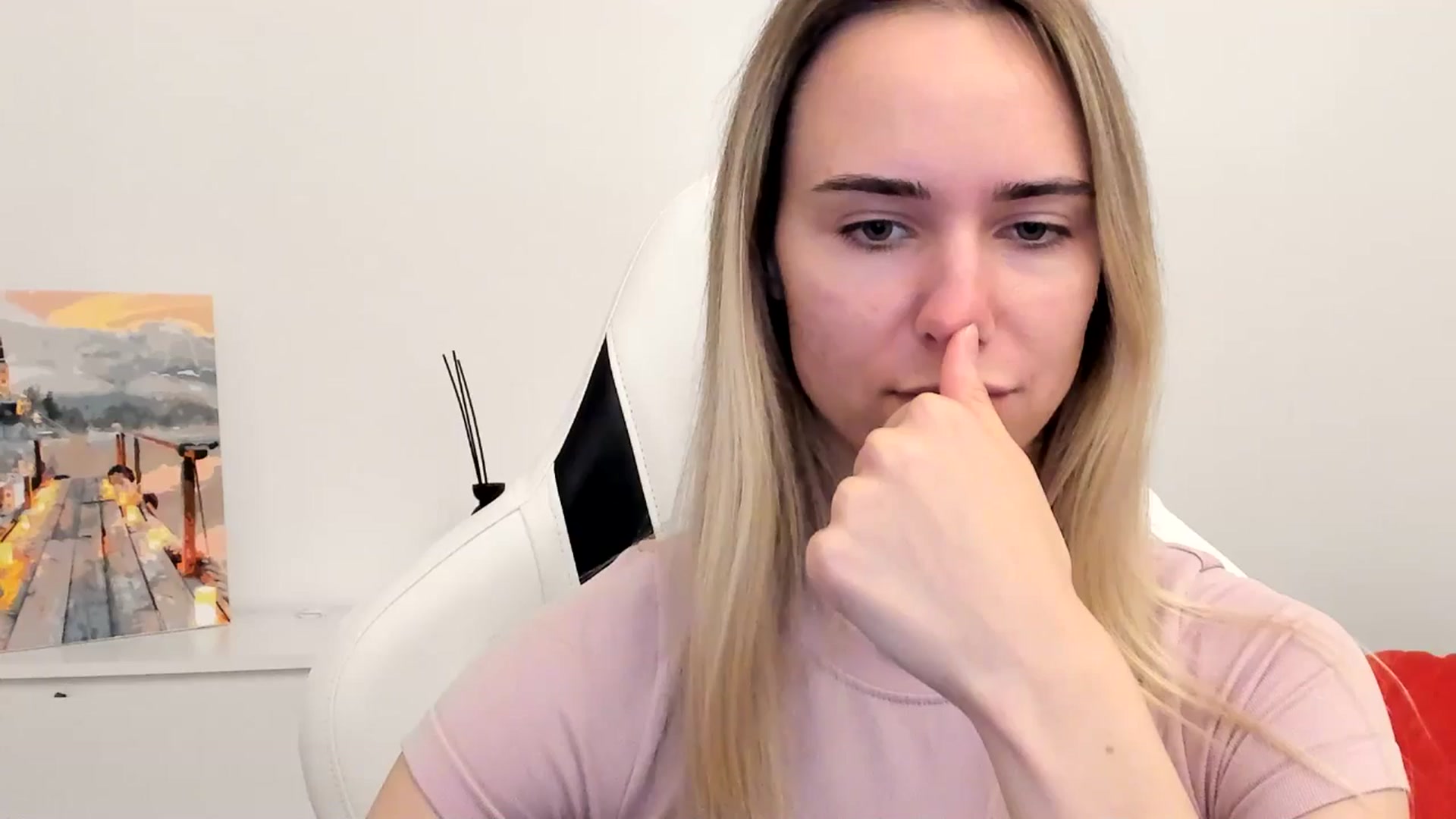 Gallery image thumbnail from OhAlisa's myfreecams stream on, 06/12/2025, 22:35 image 2 of 20