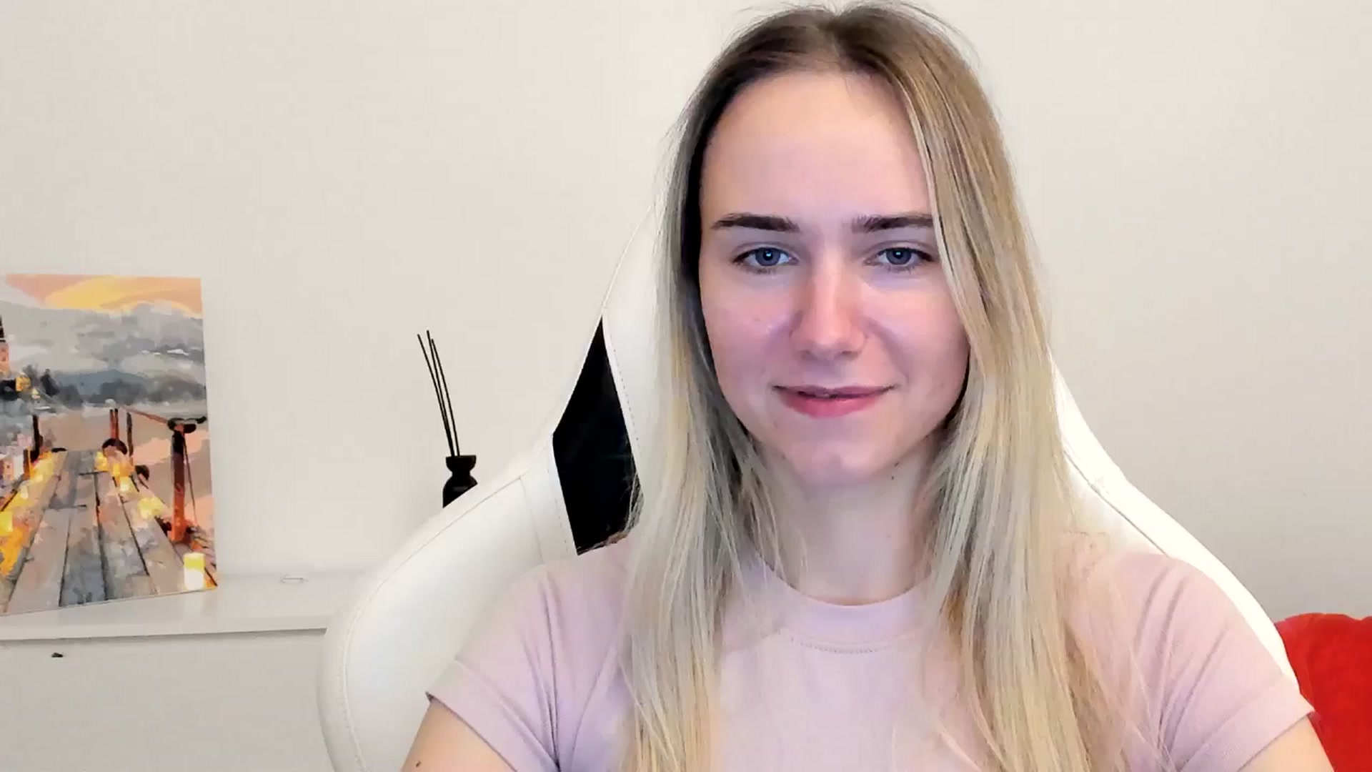 Gallery image thumbnail from OhAlisa's myfreecams stream on, 06/12/2025, 22:35 image 4 of 20