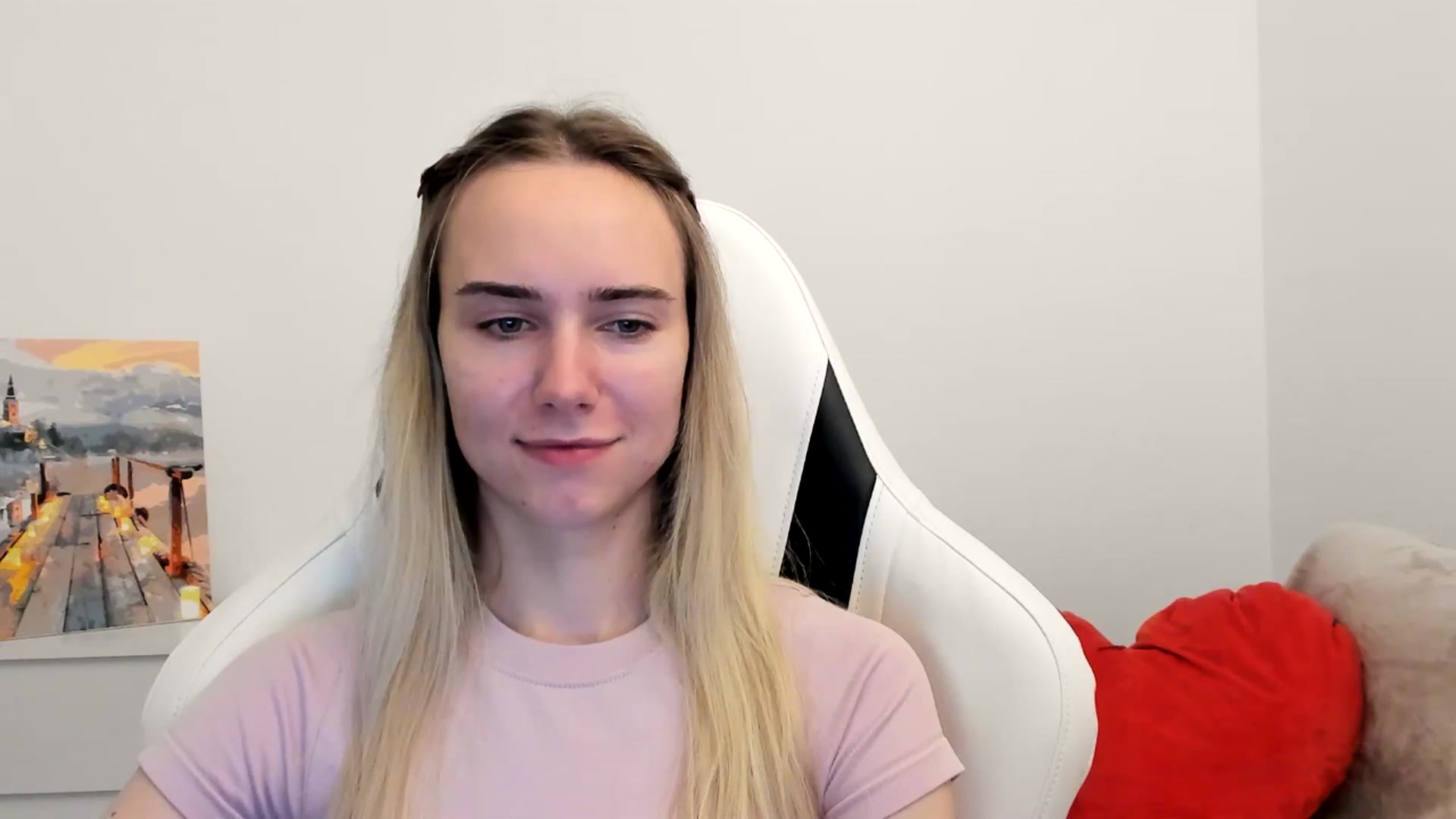 Gallery image thumbnail from OhAlisa's myfreecams stream on, 06/13/2025, 20:58 image 3 of 20
