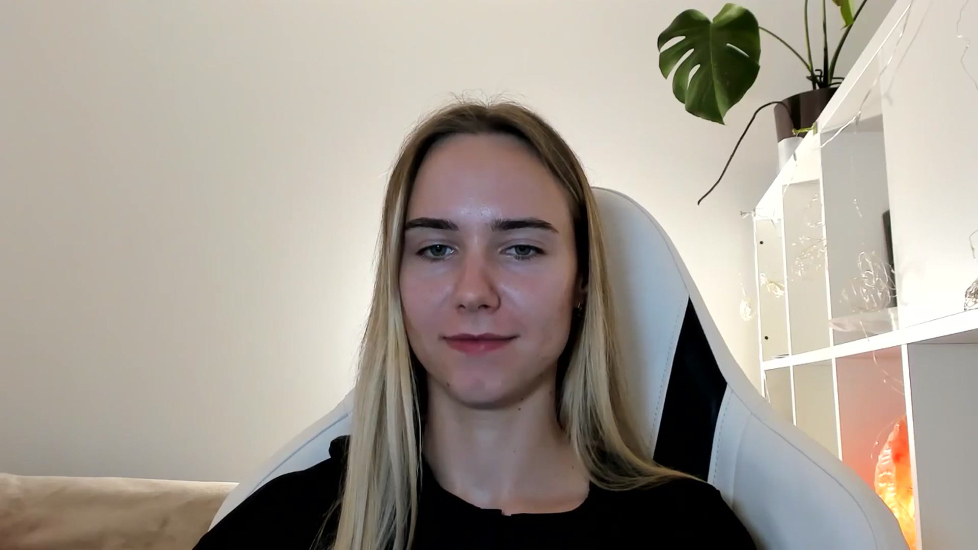 Gallery image thumbnail from OhAlisa's myfreecams stream on, 06/14/2025, 20:37 image 9 of 20