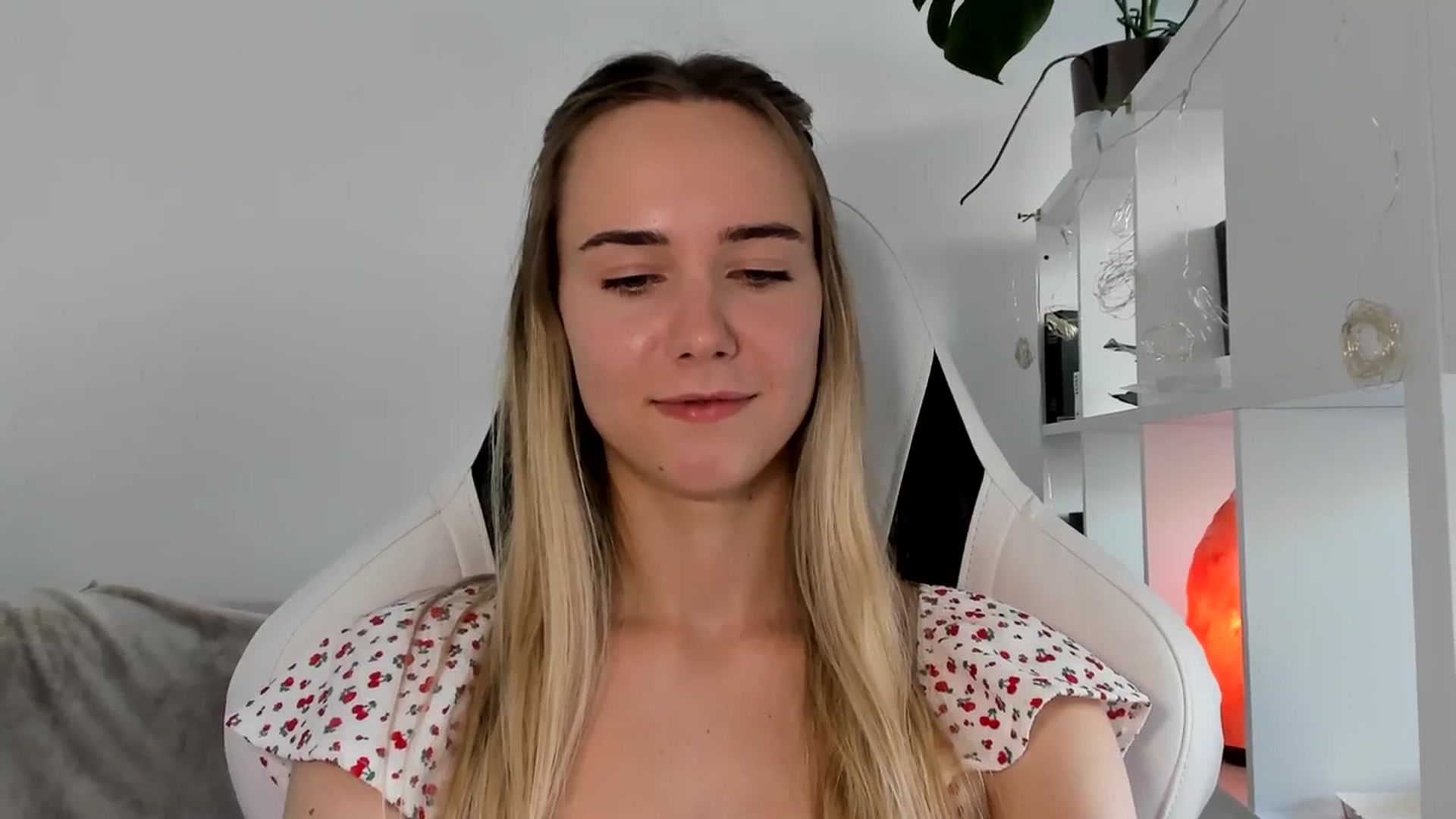 Gallery image thumbnail from OhAlisa's myfreecams stream on, 06/17/2025, 14:10 image 20 of 20