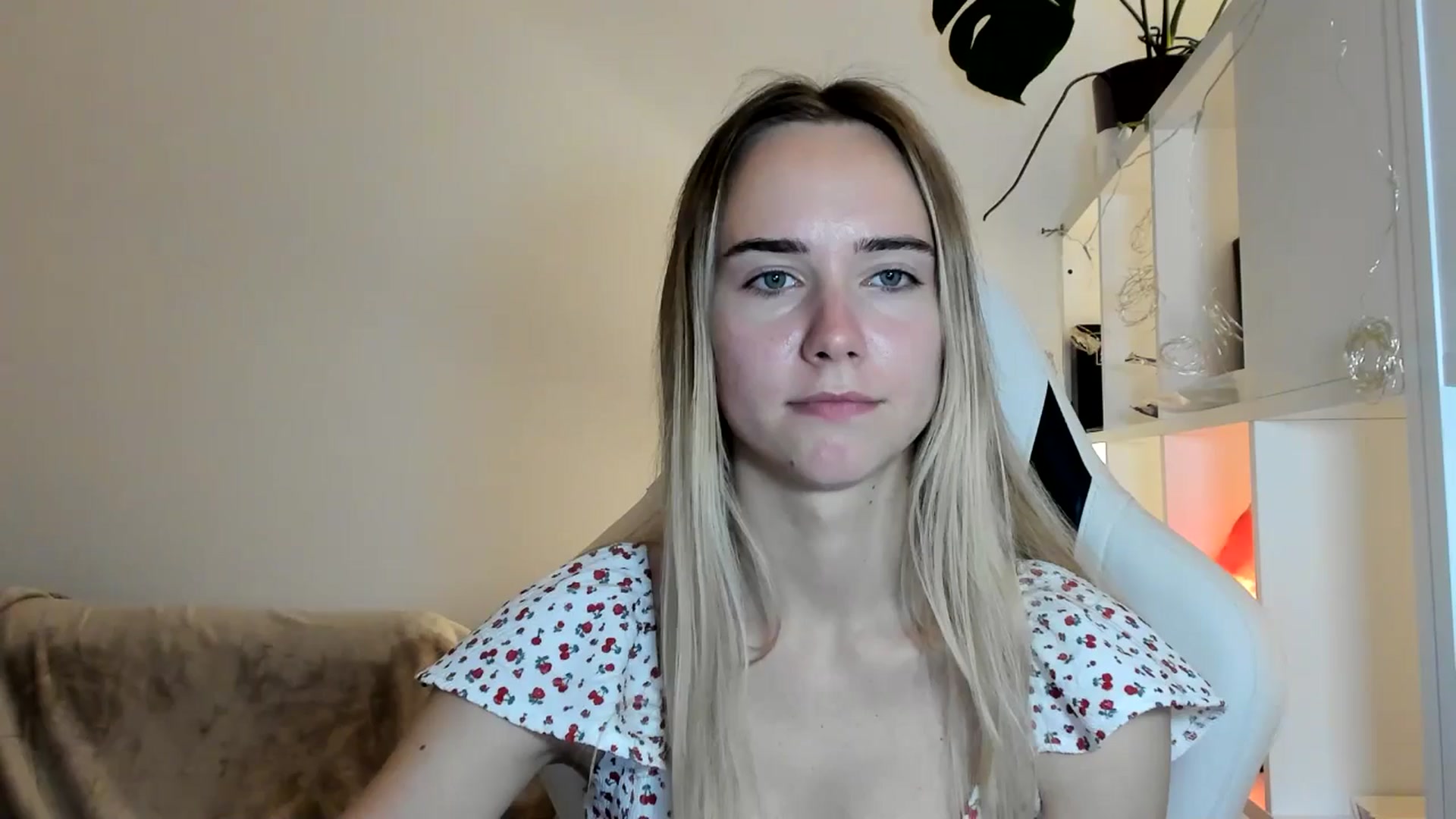 Gallery image thumbnail from OhAlisa's myfreecams stream on, 06/17/2025, 19:54 image 5 of 20