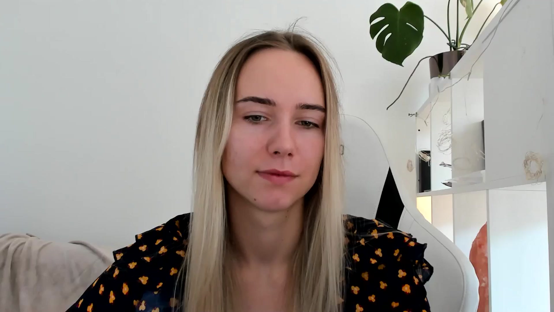 Gallery image thumbnail from OhAlisa's myfreecams stream on, 06/18/2025, 08:23 image 1 of 20