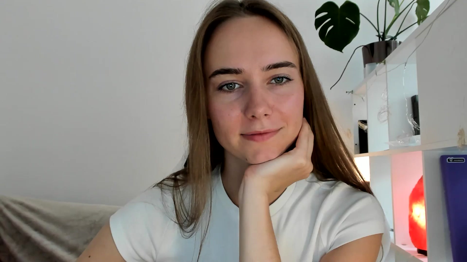 Gallery image thumbnail from OhAlisa's myfreecams stream on, 07/08/2025, 09:55 image 8 of 20