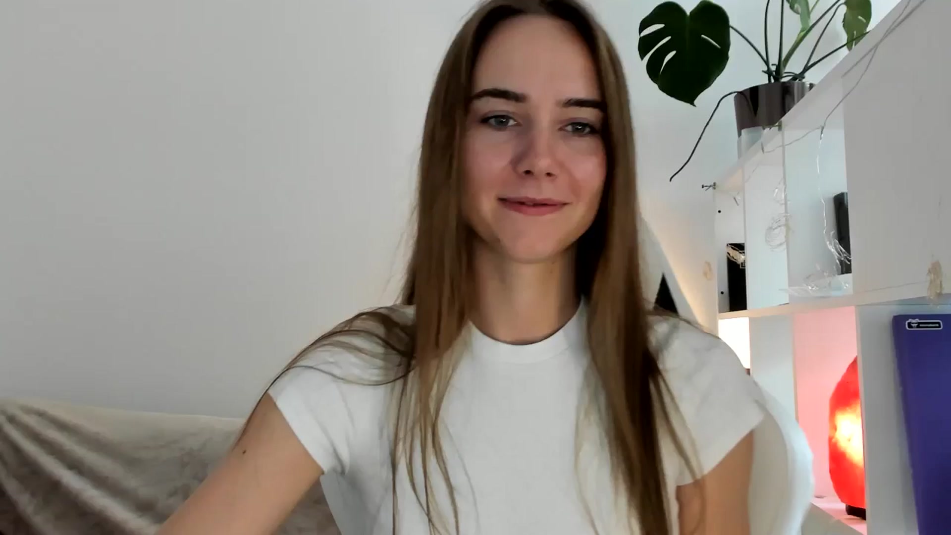 Gallery image thumbnail from OhAlisa's myfreecams stream on, 07/08/2025, 09:55 image 19 of 20