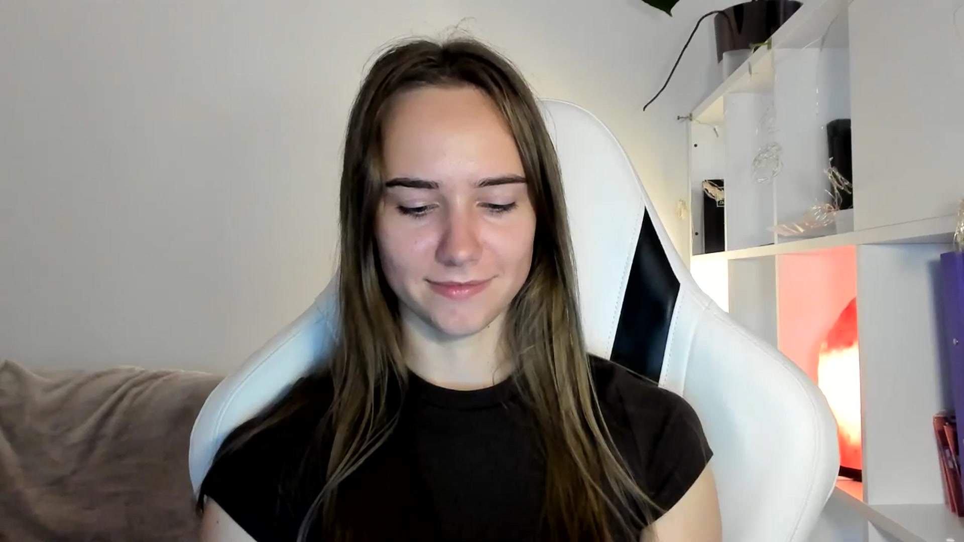 Gallery image thumbnail from OhAlisa's myfreecams stream on, 07/09/2025, 18:16 image 4 of 20
