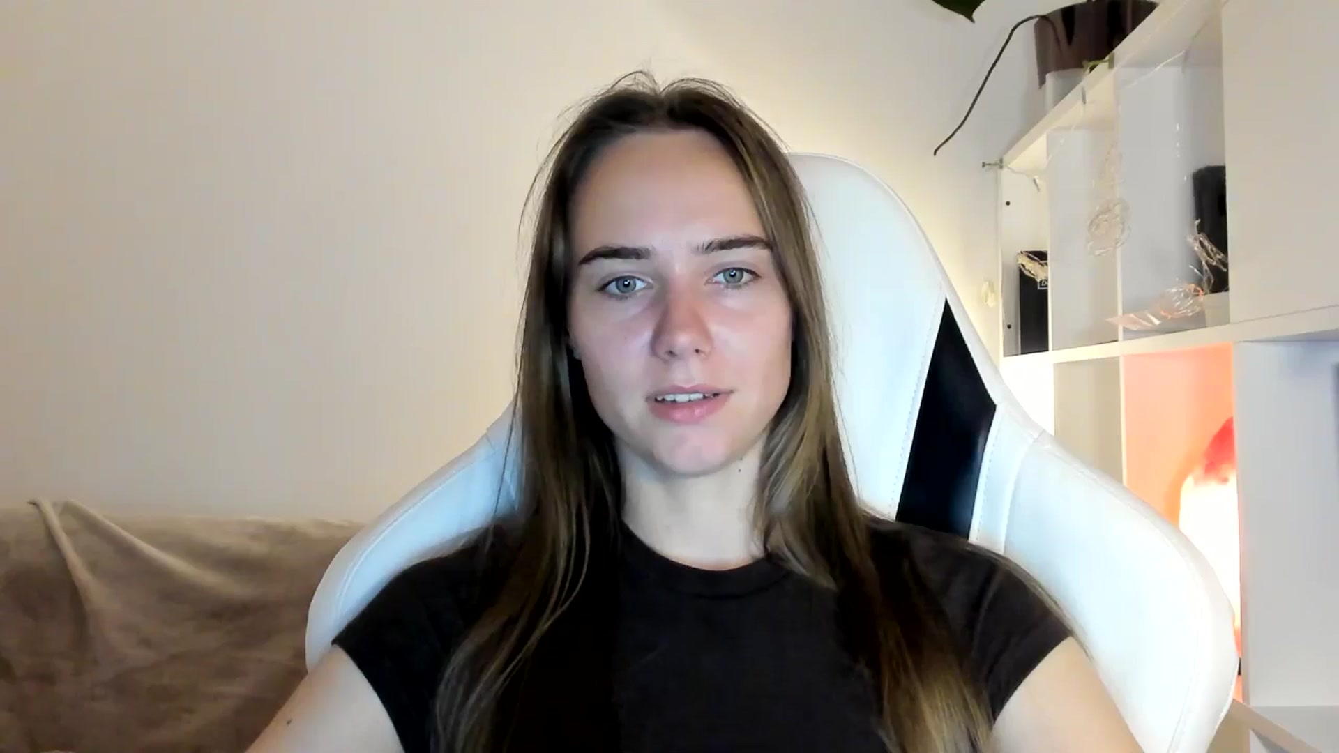 Gallery image thumbnail from OhAlisa's myfreecams stream on, 07/09/2025, 19:39 image 4 of 20