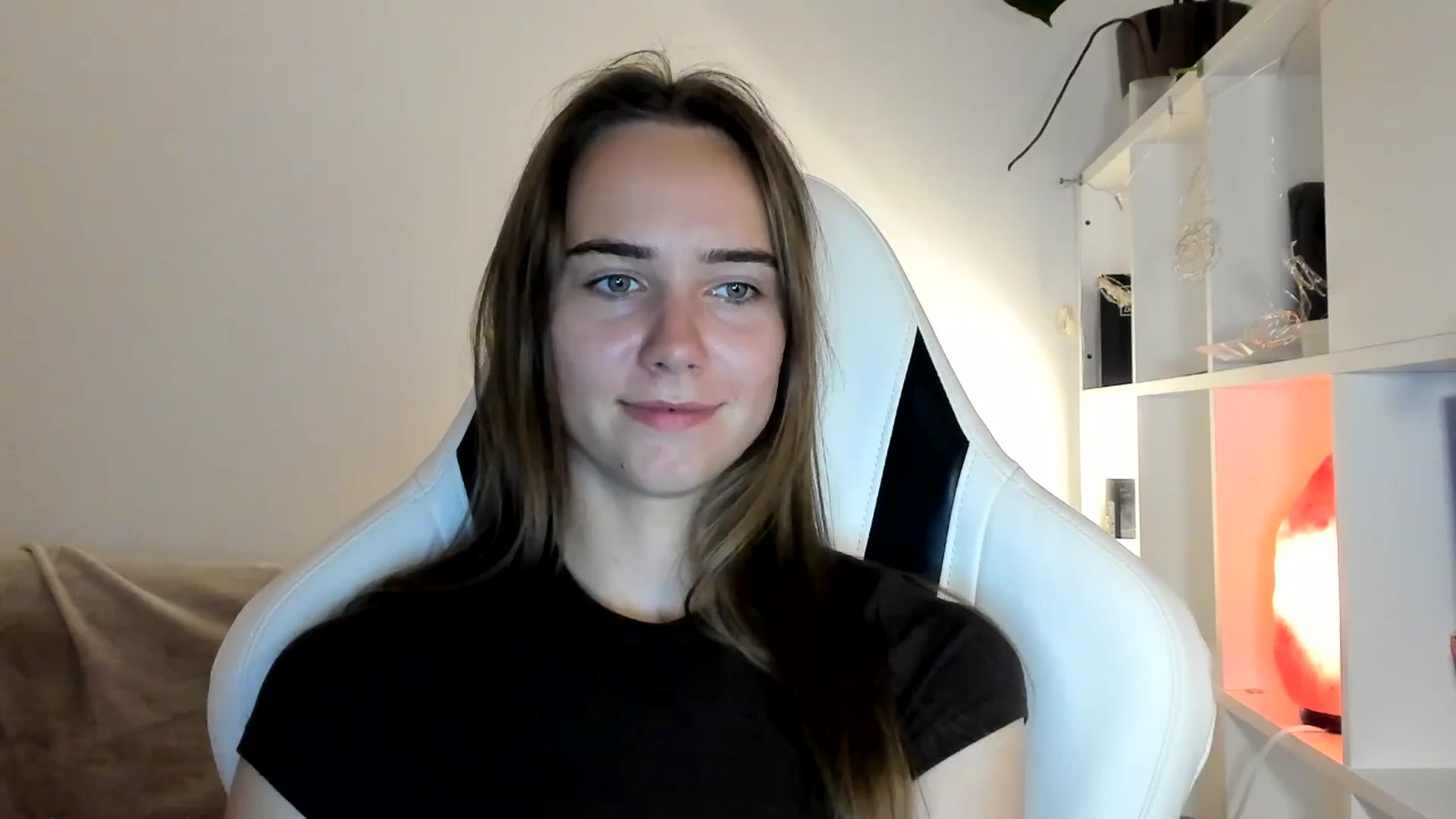 Gallery image thumbnail from OhAlisa's myfreecams stream on, 07/09/2025, 19:39 image 20 of 20
