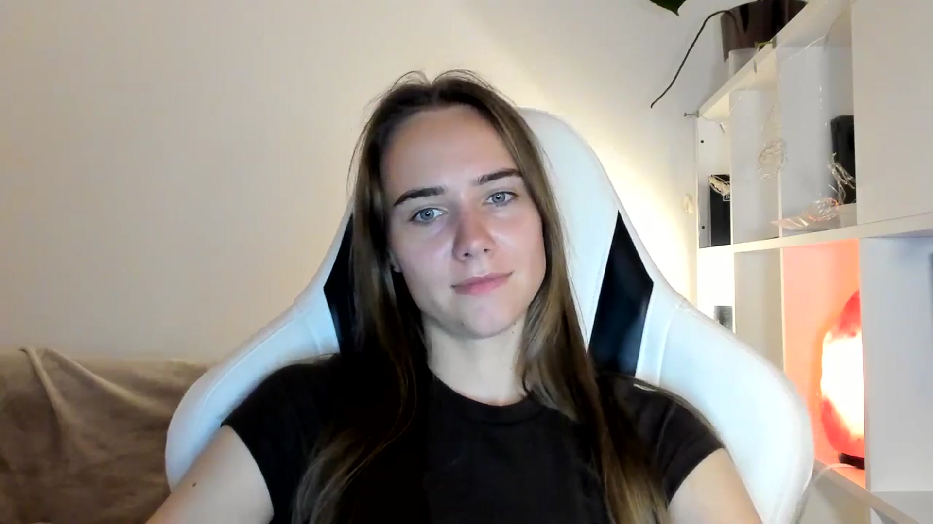 Gallery image thumbnail from OhAlisa's myfreecams stream on, 07/09/2025, 19:39 image 7 of 20