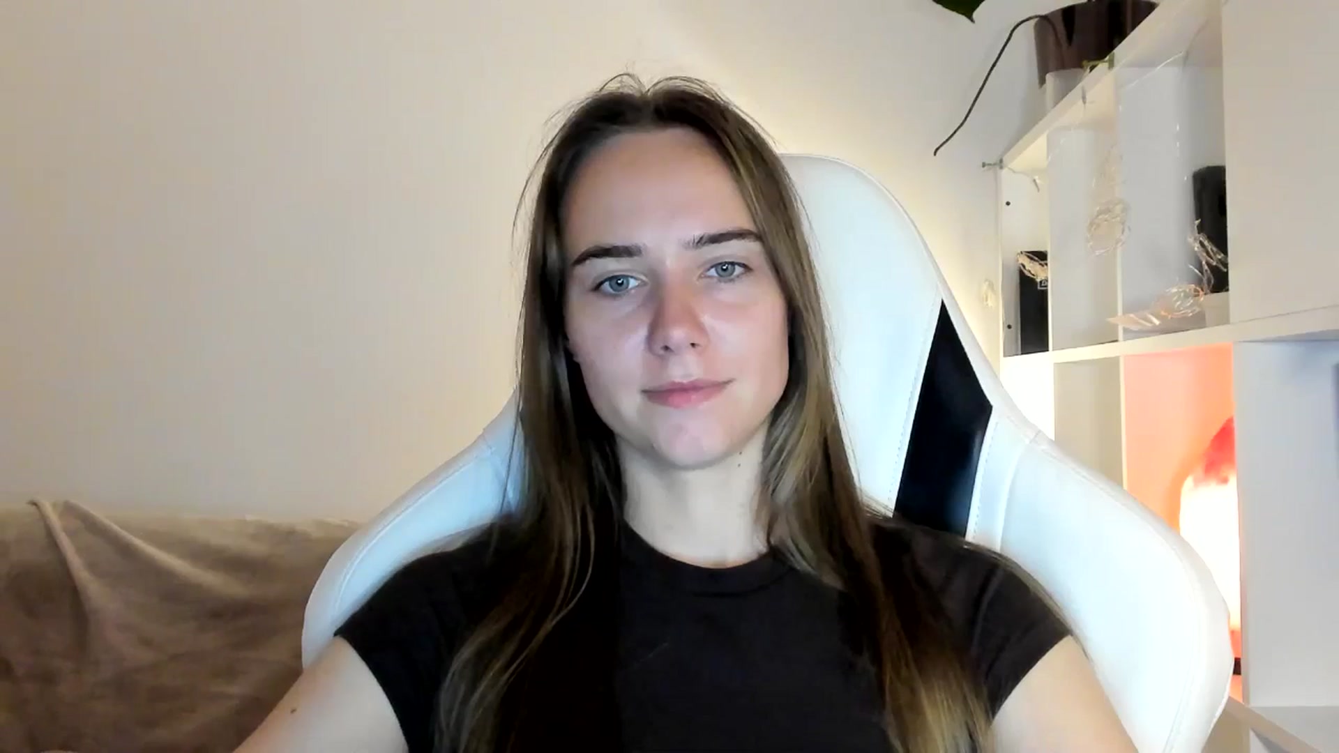 Gallery image thumbnail from OhAlisa's myfreecams stream on, 07/09/2025, 19:39 image 3 of 20