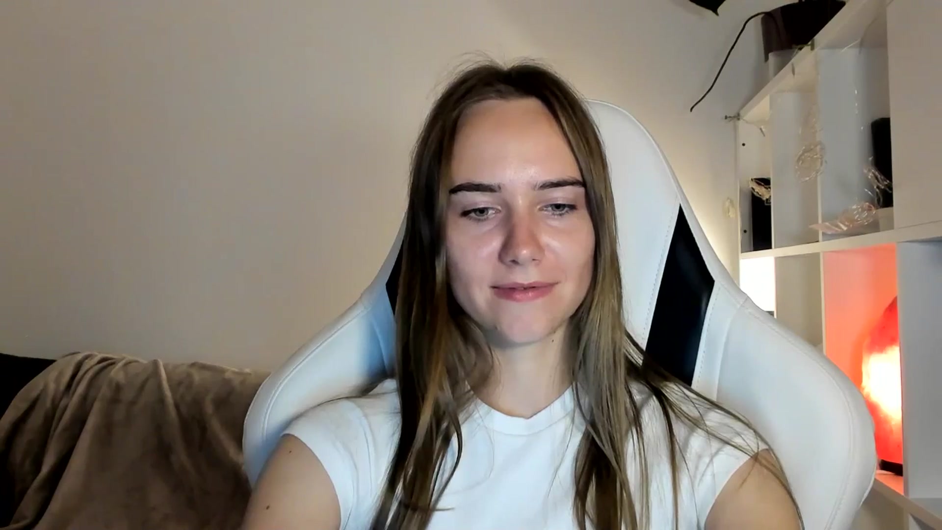 Gallery image thumbnail from OhAlisa's myfreecams stream on, 07/10/2025, 20:14 image 18 of 20