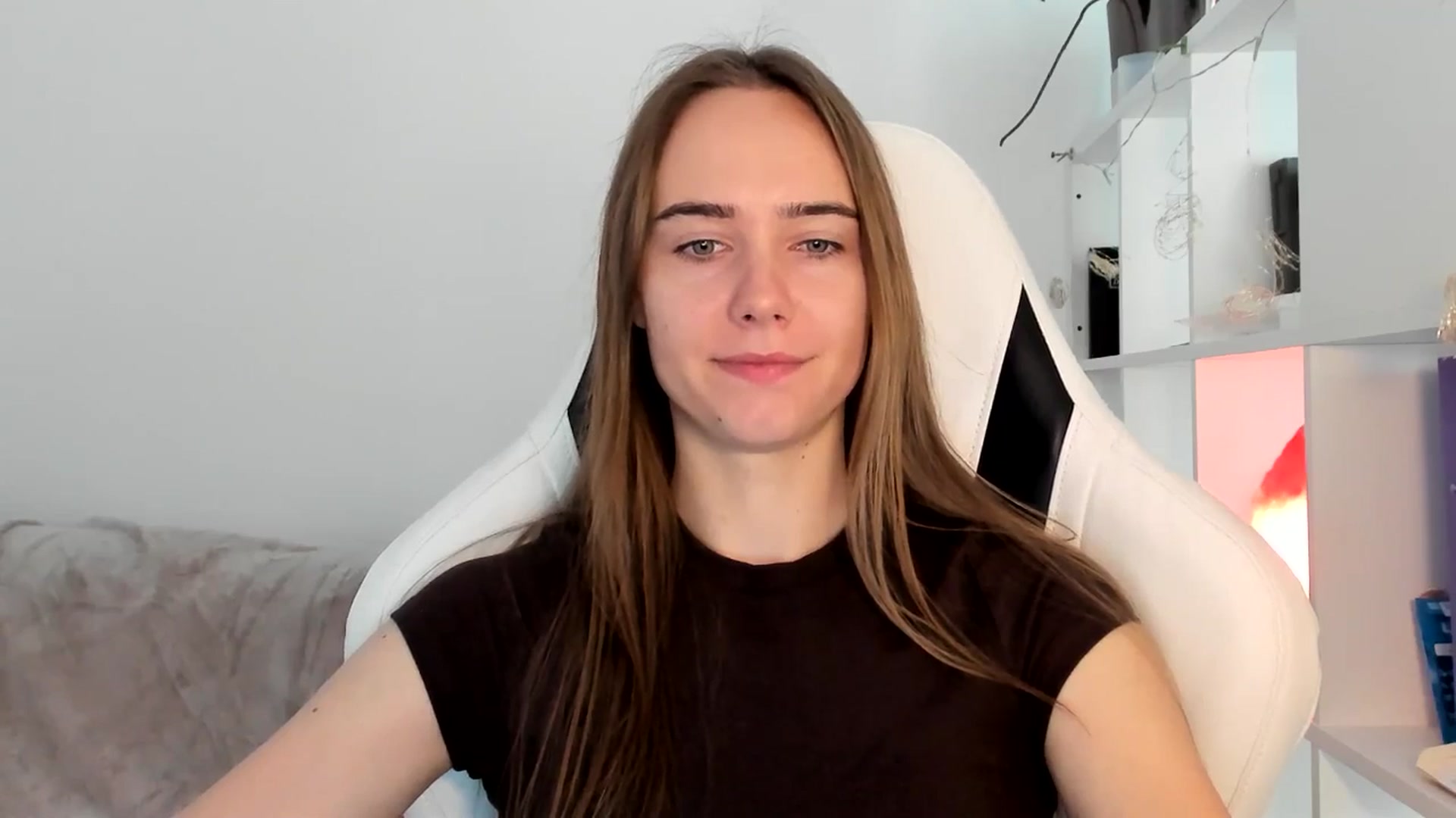 Gallery image thumbnail from OhAlisa's myfreecams stream on, 07/11/2025, 08:20 image 17 of 20