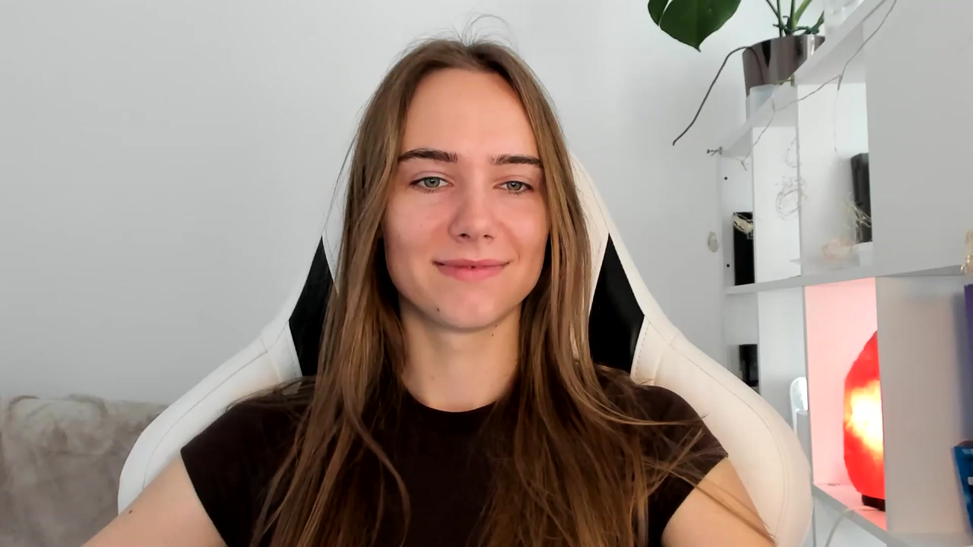 Gallery image thumbnail from OhAlisa's myfreecams stream on, 07/11/2025, 09:22 image 11 of 20