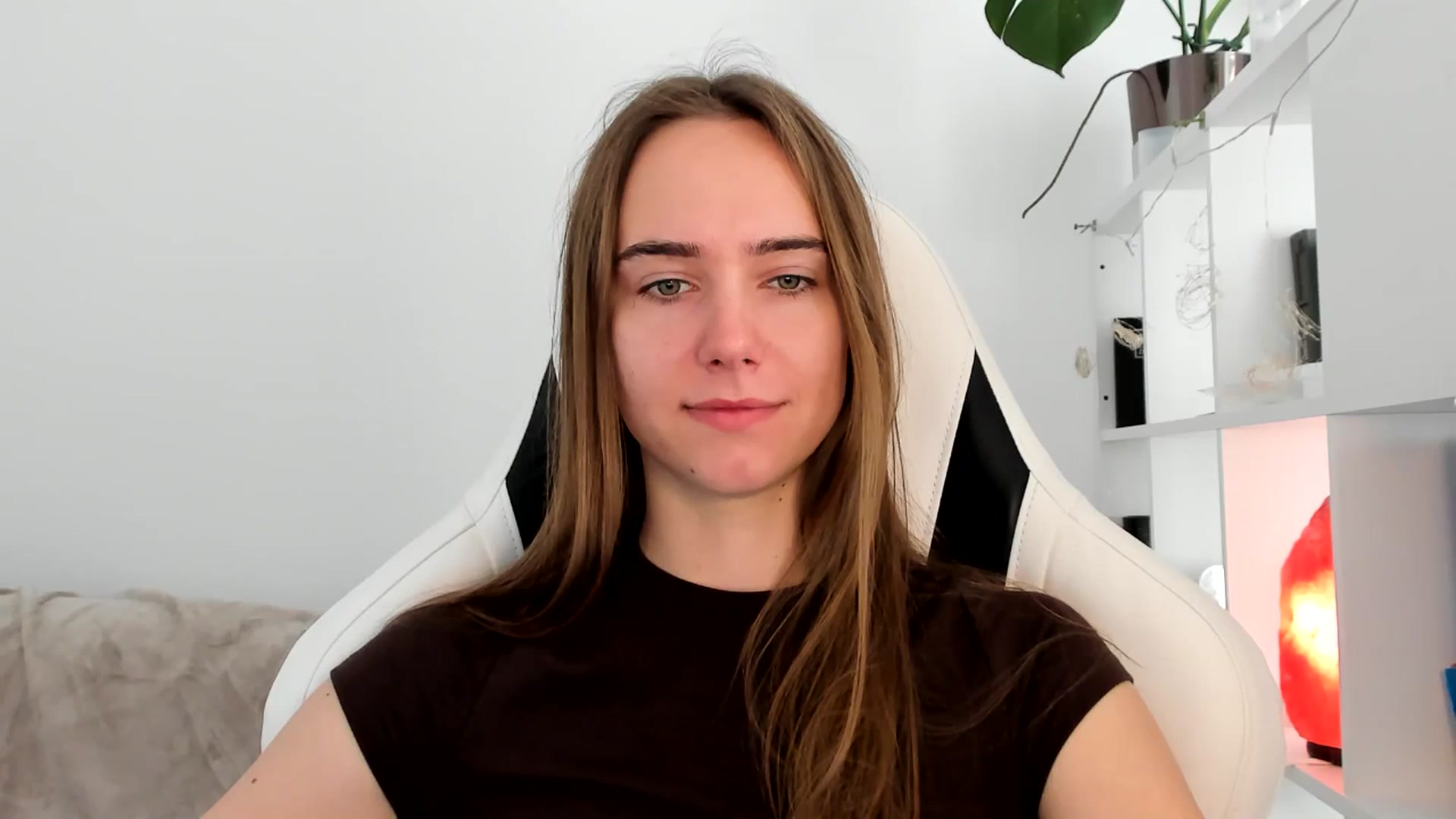 Gallery image thumbnail from OhAlisa's myfreecams stream on, 07/11/2025, 10:17 image 1 of 20