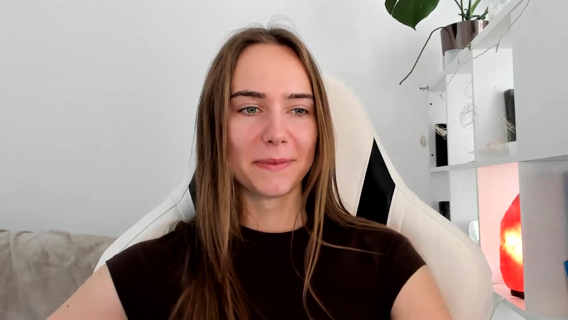 Gallery image thumbnail from OhAlisa's myfreecams stream on, 07/11/2025, 10:17 image 19 of 20