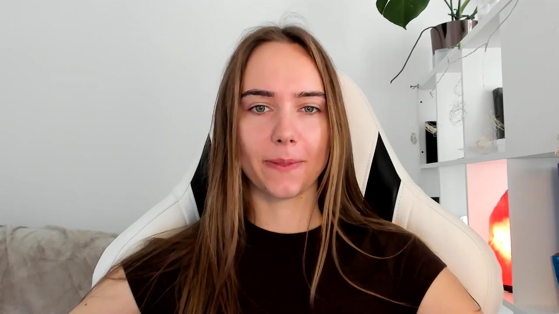 Gallery image thumbnail from OhAlisa's myfreecams stream on, 07/11/2025, 10:17 image 14 of 20