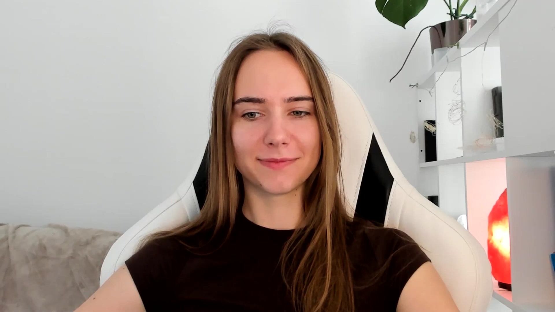 Gallery image thumbnail from OhAlisa's myfreecams stream on, 07/11/2025, 10:17 image 3 of 20