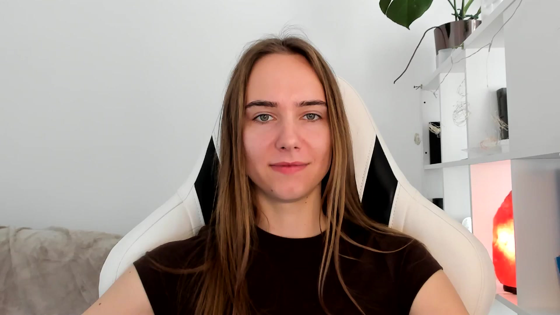 Gallery image thumbnail from OhAlisa's myfreecams stream on, 07/11/2025, 10:17 image 17 of 20