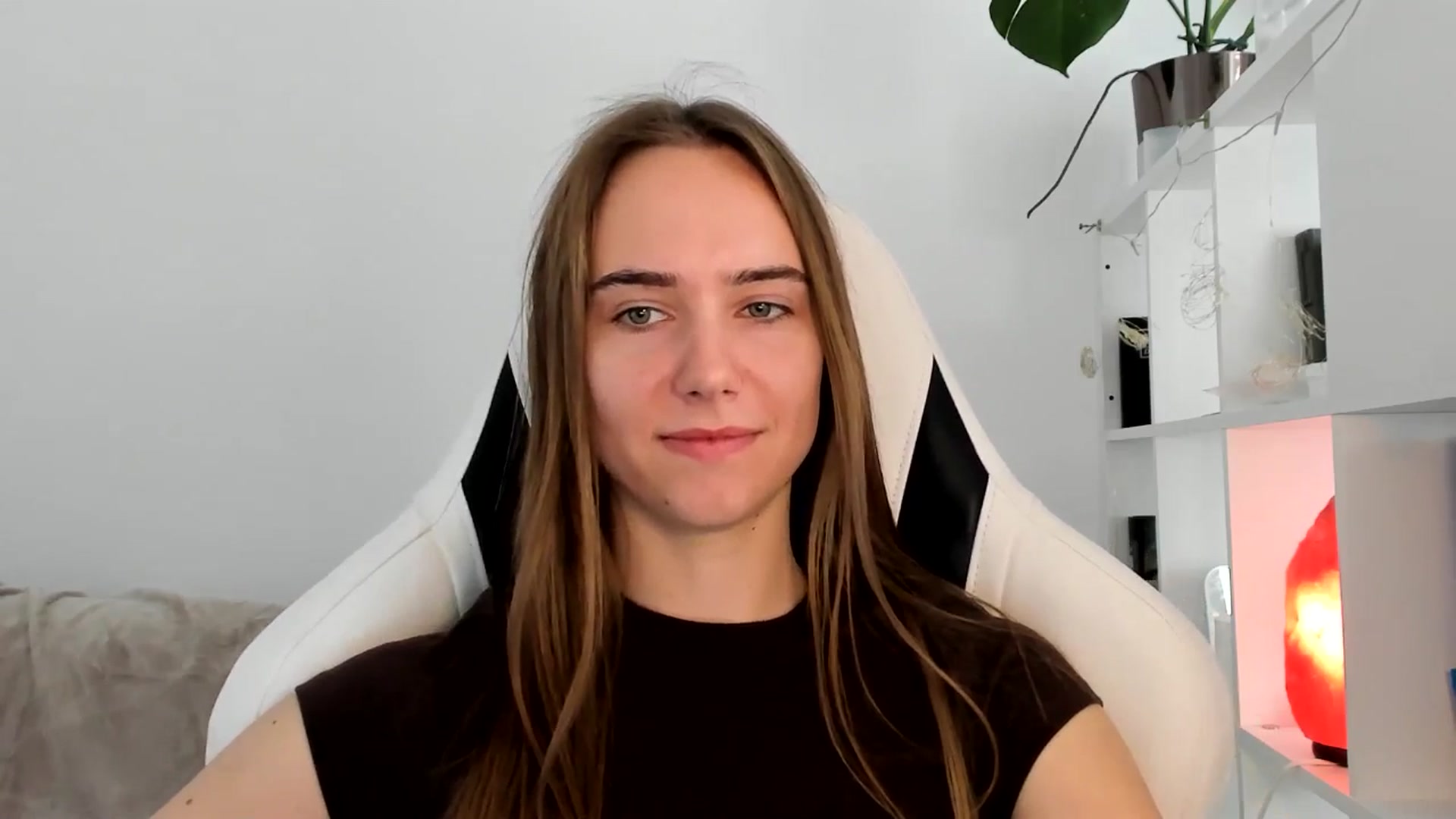 Gallery image thumbnail from OhAlisa's myfreecams stream on, 07/11/2025, 10:45 image 18 of 20