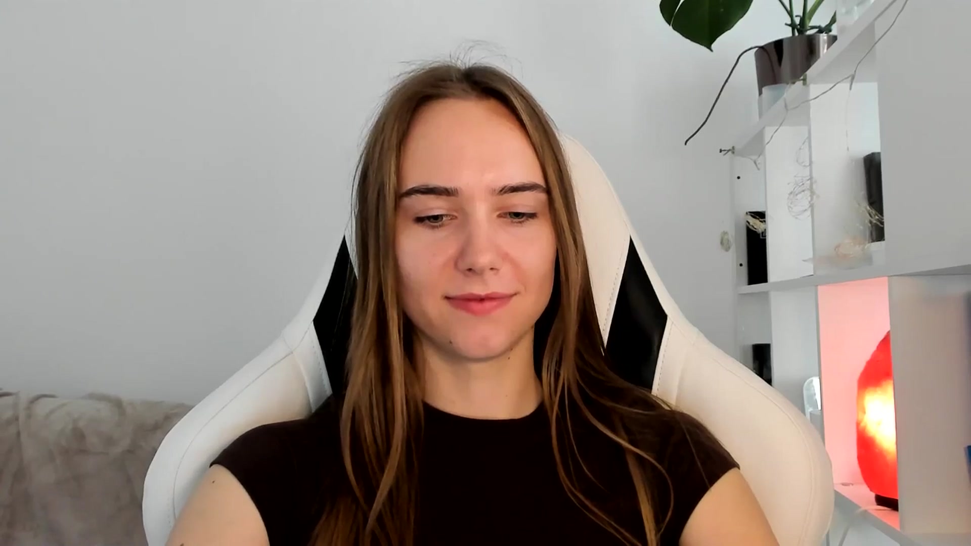 Gallery image thumbnail from OhAlisa's myfreecams stream on, 07/11/2025, 10:45 image 16 of 20