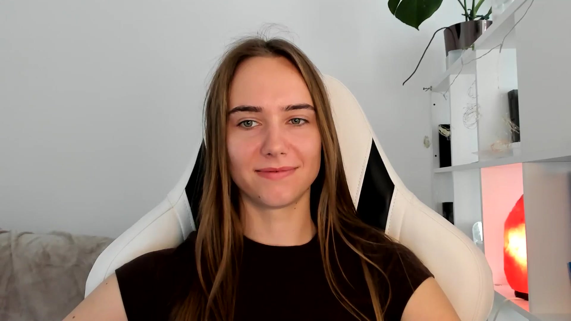 Gallery image thumbnail from OhAlisa's myfreecams stream on, 07/11/2025, 10:45 image 15 of 20