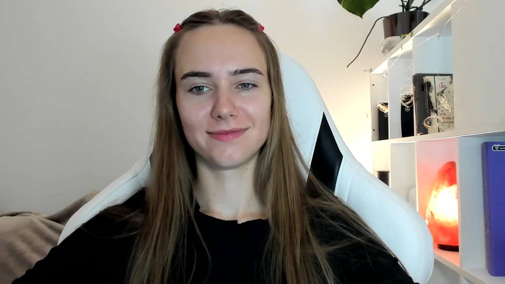Gallery image thumbnail from OhAlisa's myfreecams stream on, 07/12/2025, 09:51 image 14 of 20
