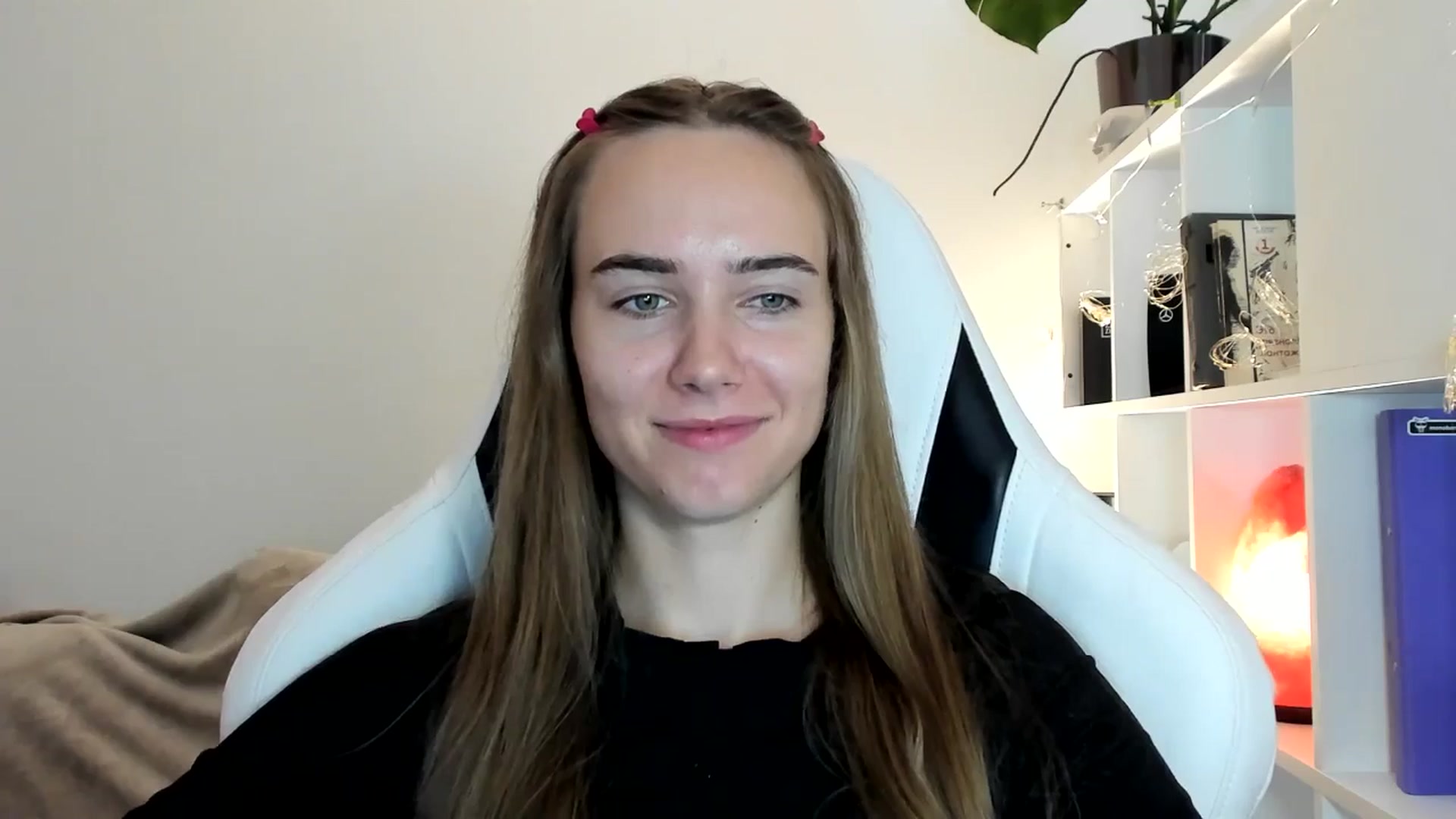 Gallery image thumbnail from OhAlisa's myfreecams stream on, 07/12/2025, 09:51 image 6 of 20