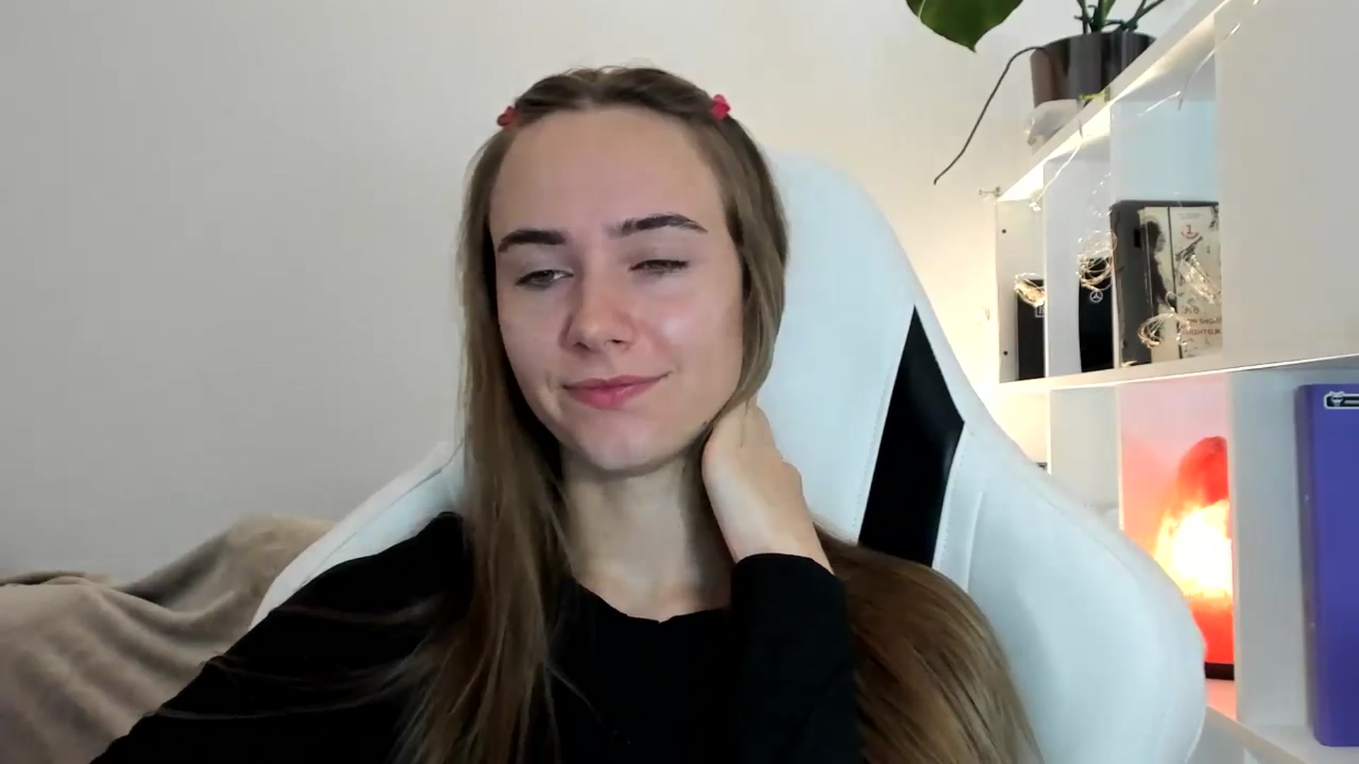 Gallery image thumbnail from OhAlisa's myfreecams stream on, 07/12/2025, 09:51 image 19 of 20