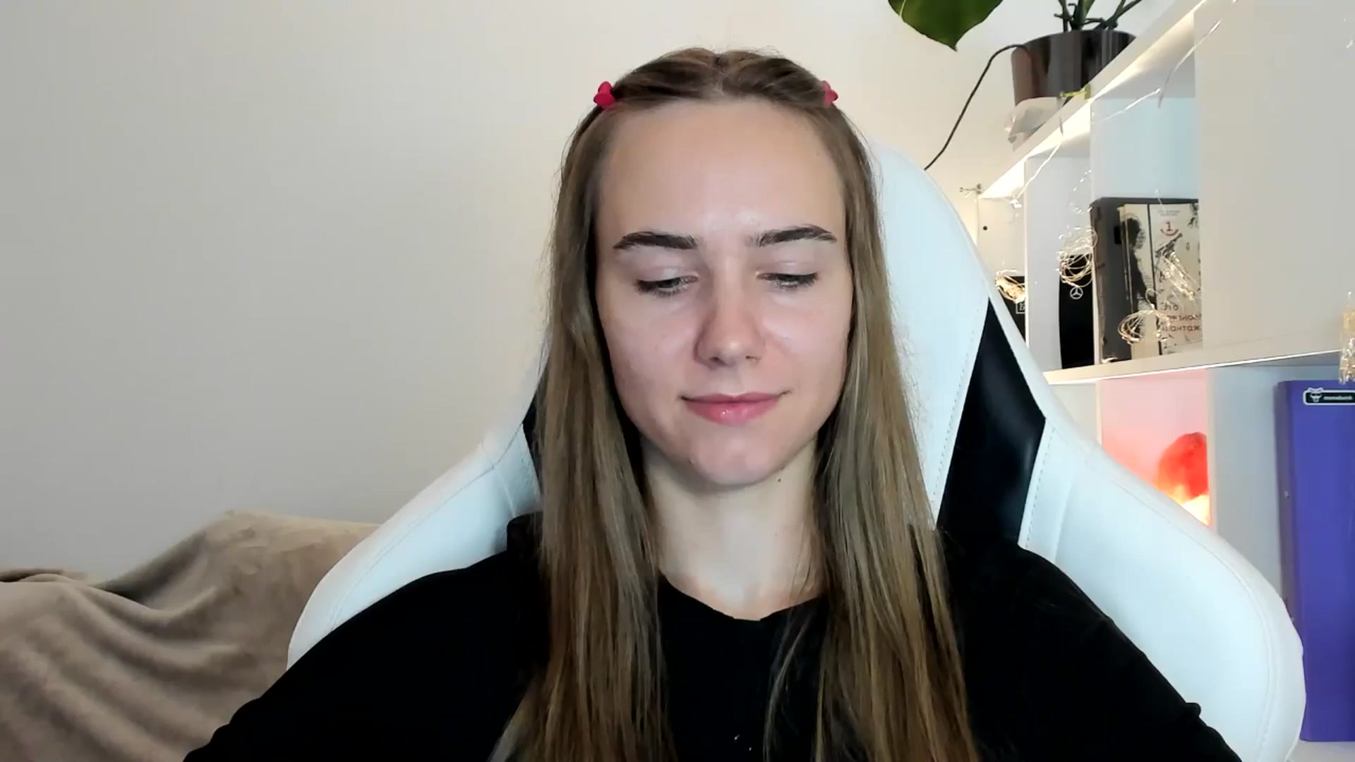 Gallery image thumbnail from OhAlisa's myfreecams stream on, 07/12/2025, 10:15 image 15 of 20