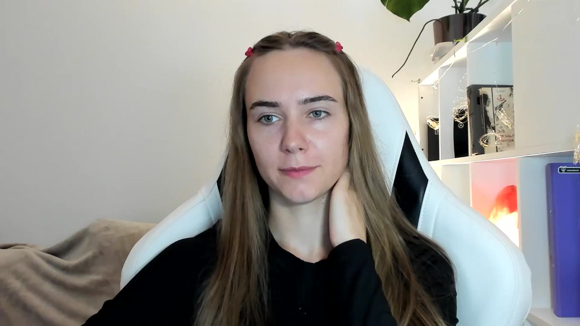 Gallery image thumbnail from OhAlisa's myfreecams stream on, 07/12/2025, 10:15 image 5 of 20