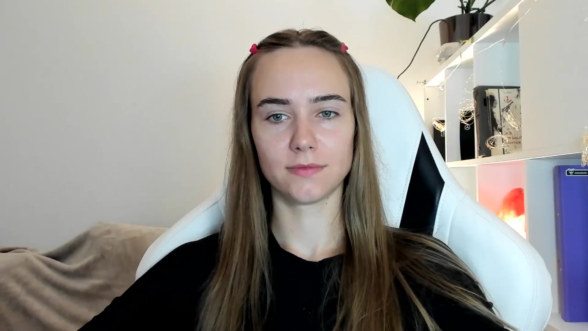 Gallery image thumbnail from OhAlisa's myfreecams stream on, 07/12/2025, 10:15 image 2 of 20
