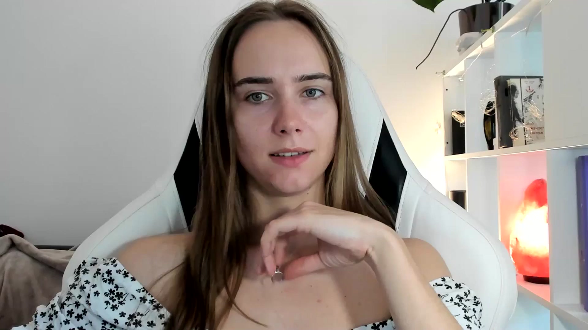 Gallery image thumbnail from OhAlisa's myfreecams stream on, 07/13/2025, 17:26 image 4 of 20