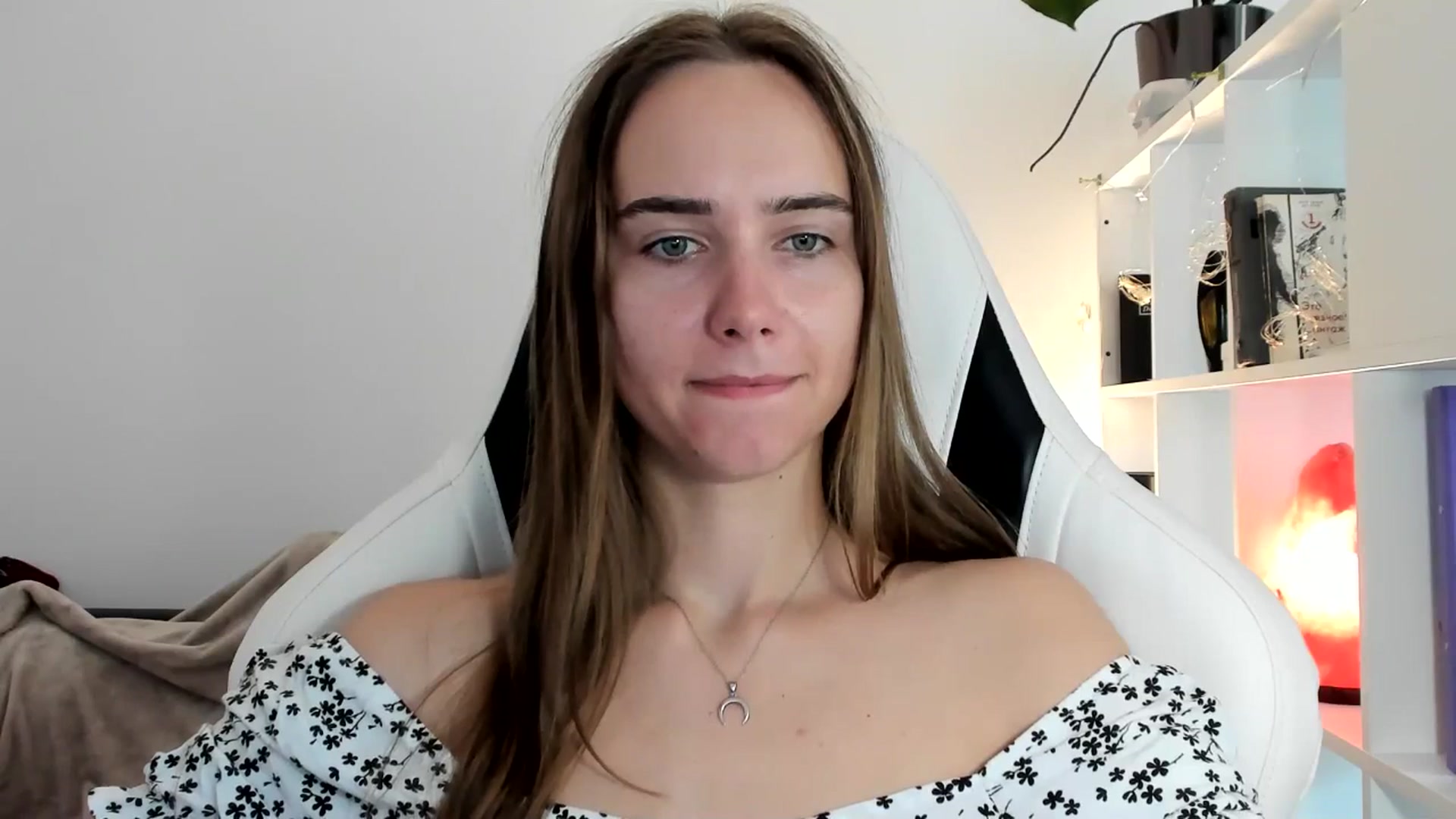 Gallery image thumbnail from OhAlisa's myfreecams stream on, 07/13/2025, 17:26 image 5 of 20