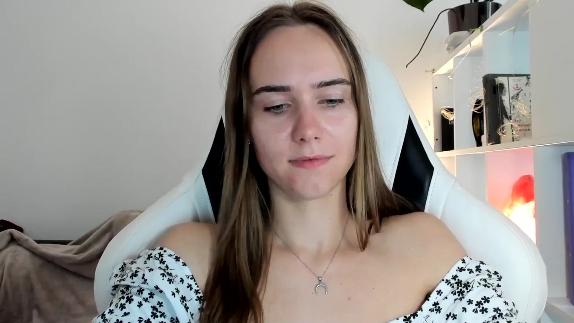 Gallery image thumbnail from OhAlisa's myfreecams stream on, 07/13/2025, 17:26 image 10 of 20