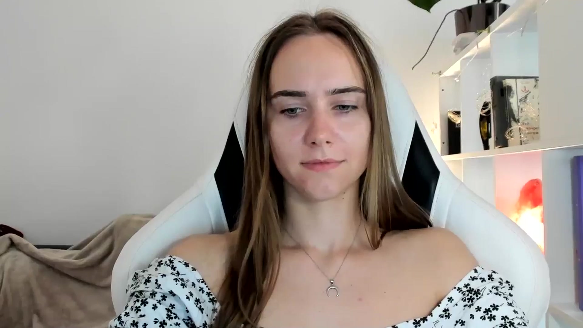Gallery image thumbnail from OhAlisa's myfreecams stream on, 07/13/2025, 17:26 image 8 of 20