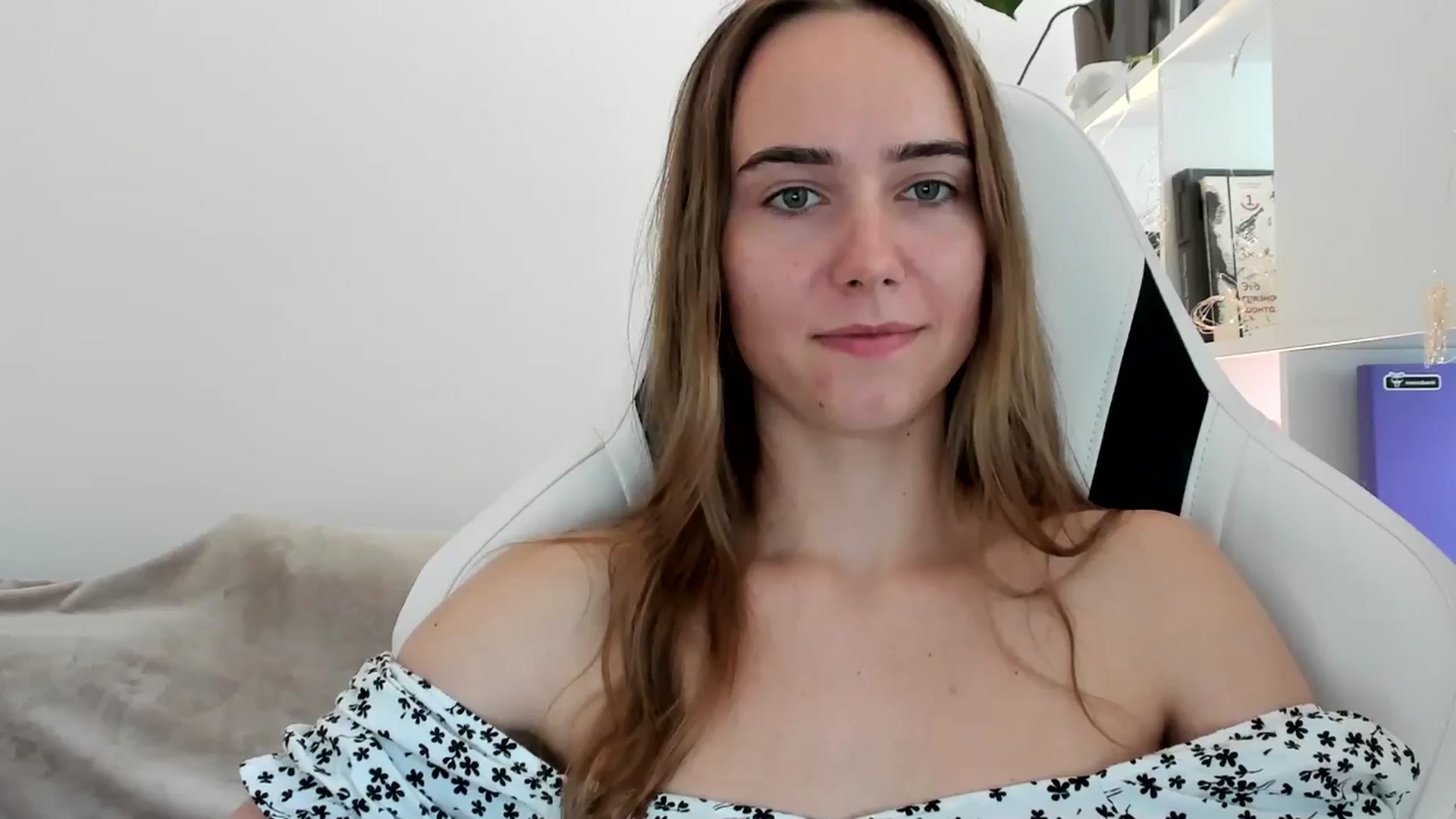 Gallery image thumbnail from OhAlisa's myfreecams stream on, 07/15/2025, 15:13 image 18 of 20
