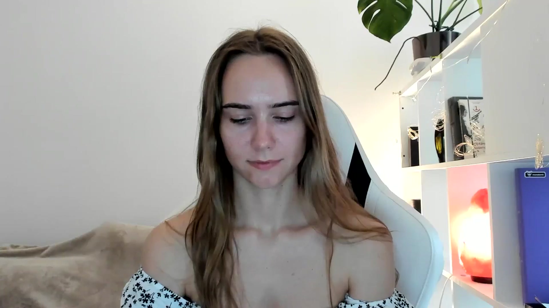 Gallery image thumbnail from OhAlisa's myfreecams stream on, 07/15/2025, 16:28 image 7 of 20