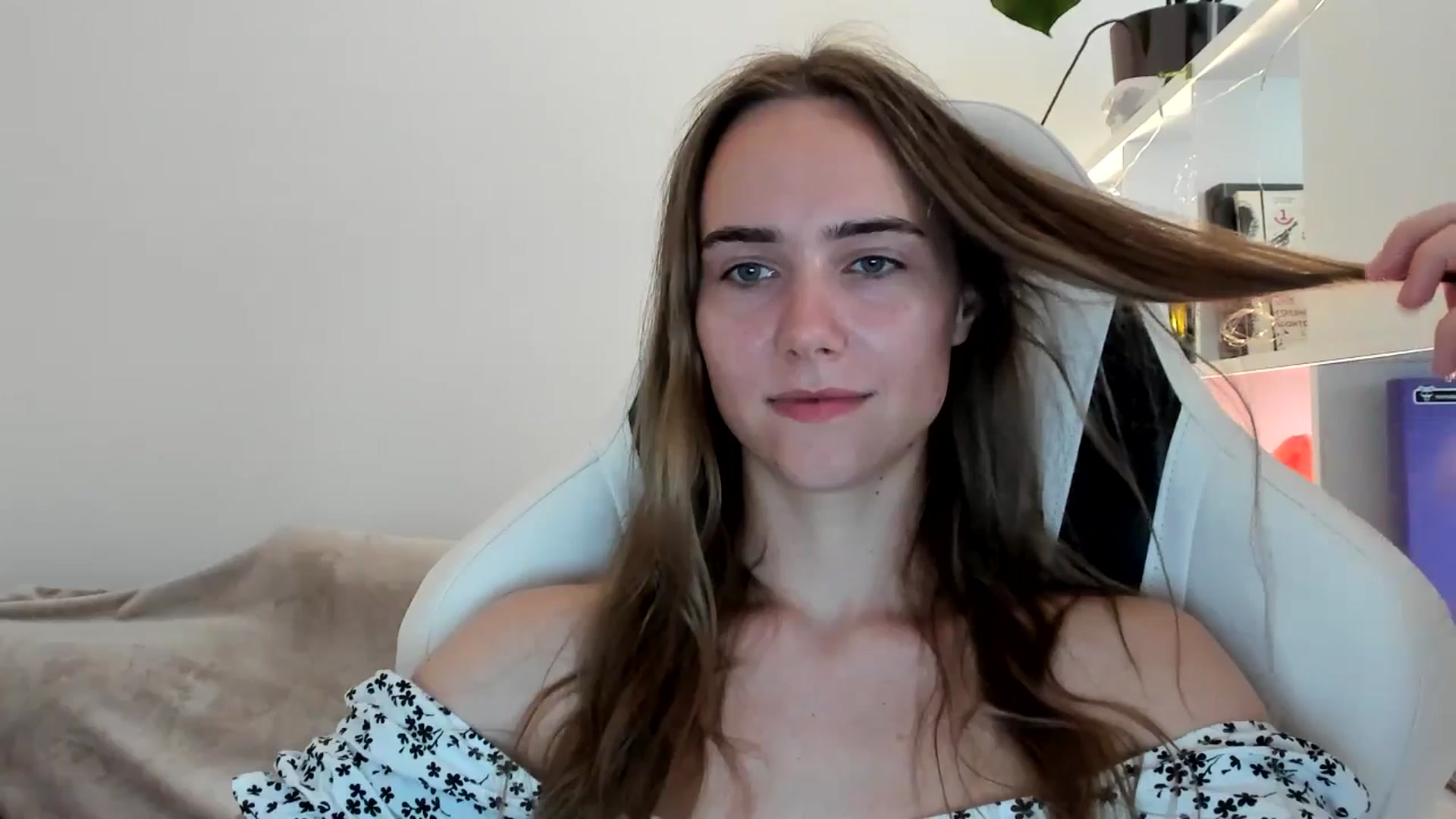 Gallery image thumbnail from OhAlisa's myfreecams stream on, 07/15/2025, 18:05 image 8 of 20